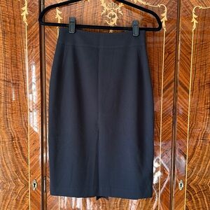 Tahari Black Pencil Skirt Size 2